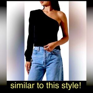 One-Shoulder Black Long Sleeve Blouse Small